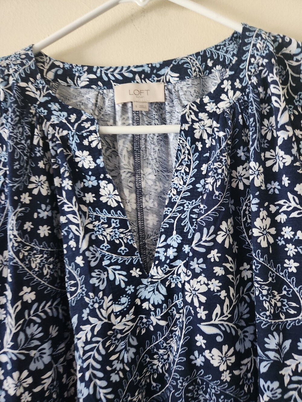 Loft Blue Floral Ruffled Top - Picture 4 of 7